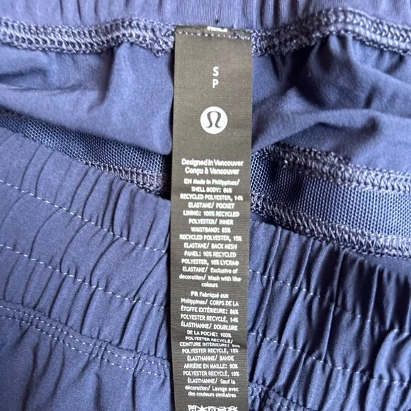 Lululemon Men’s Navy Pace Breaker Linerless Short 7” size Small - Picture 4 of 5